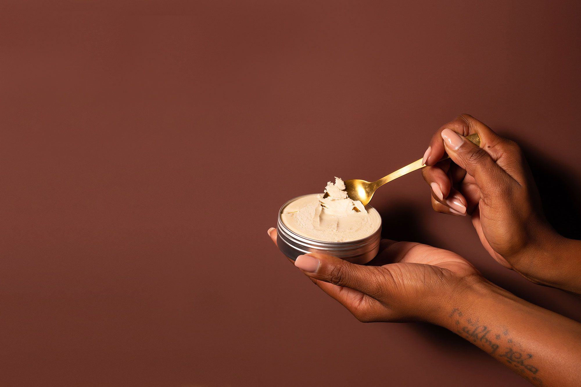 Cómo cuidar cuando aparecen las estrías del embarazo