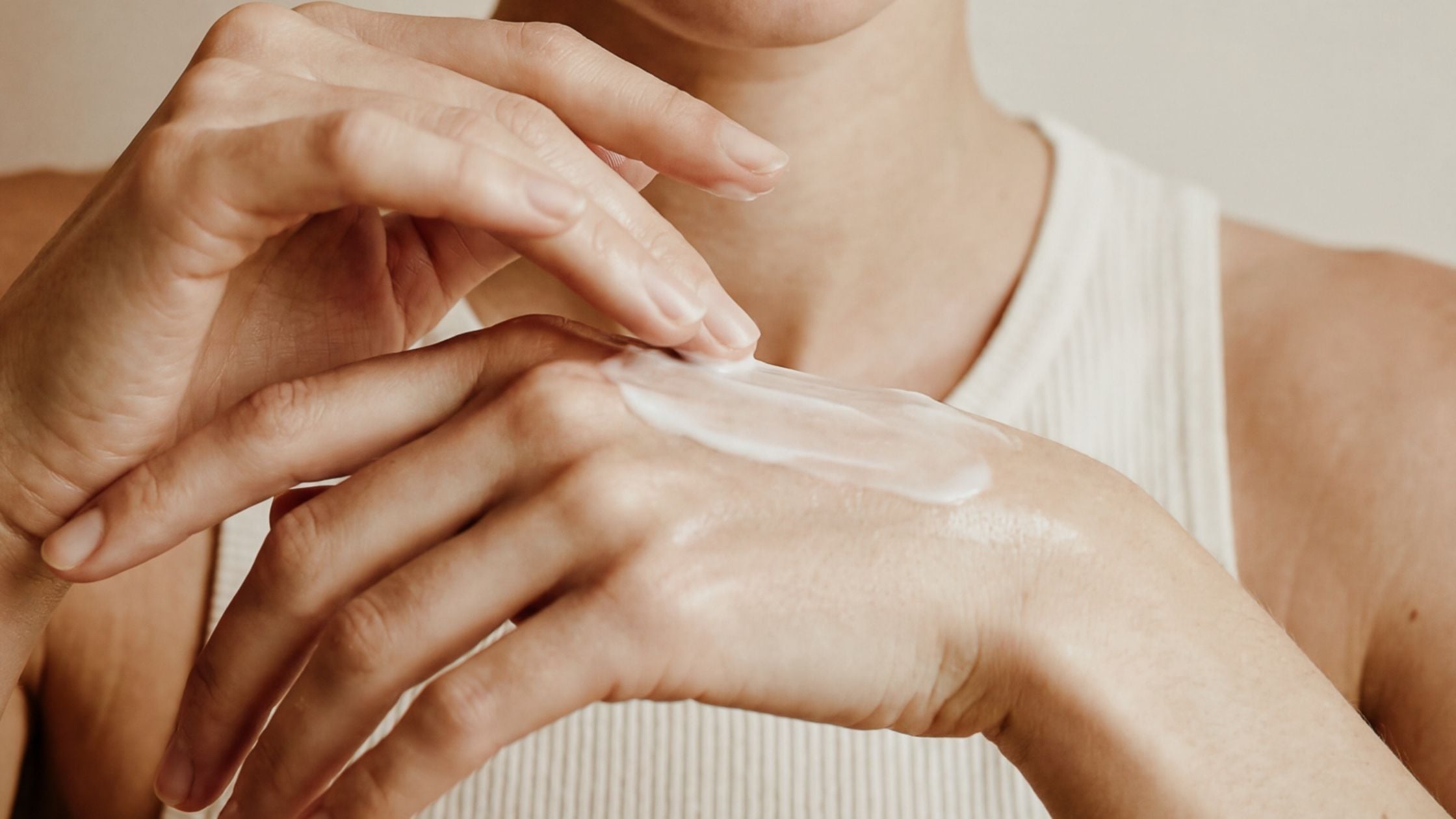 crema para manos agrietadas y/o secas